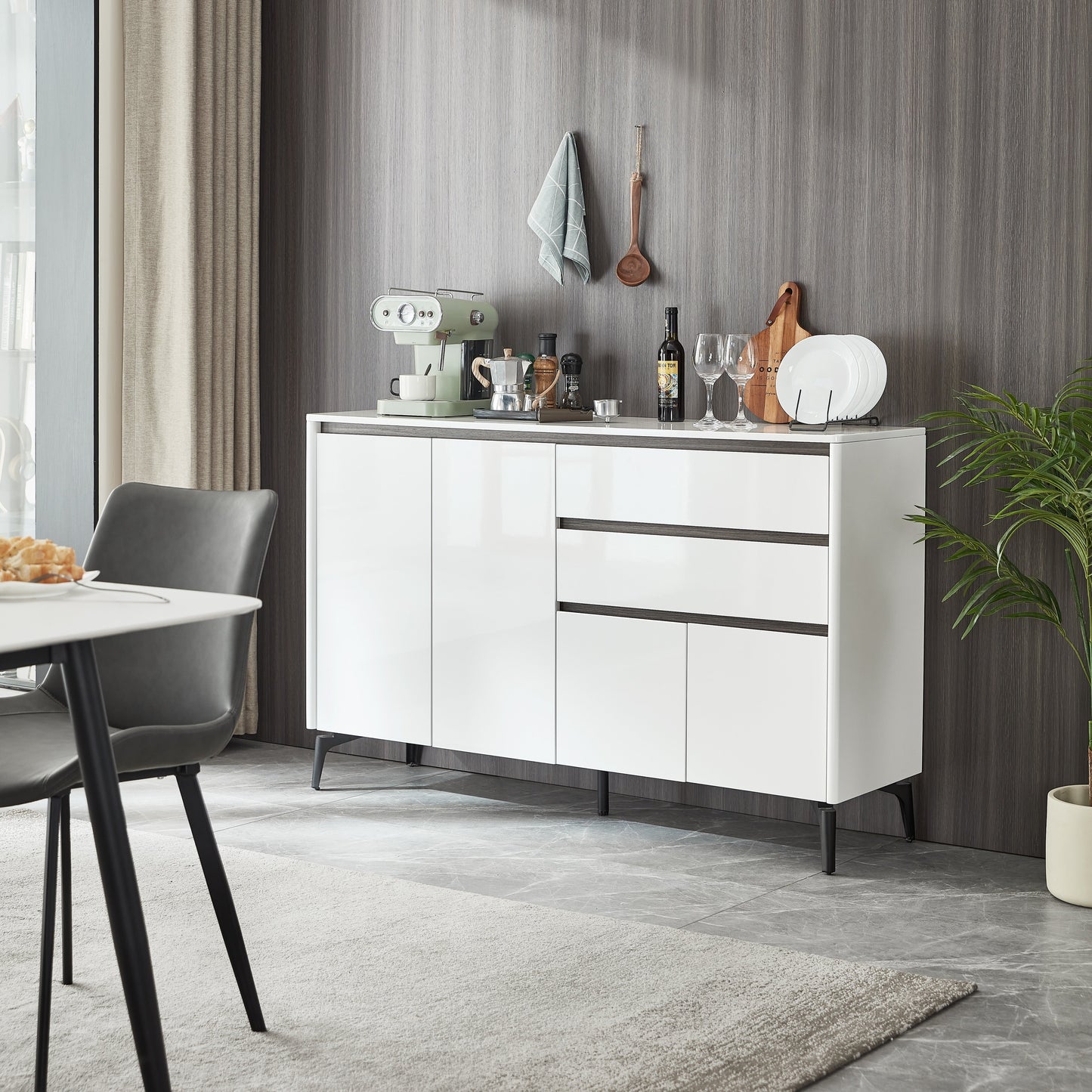 Logan Cabinet