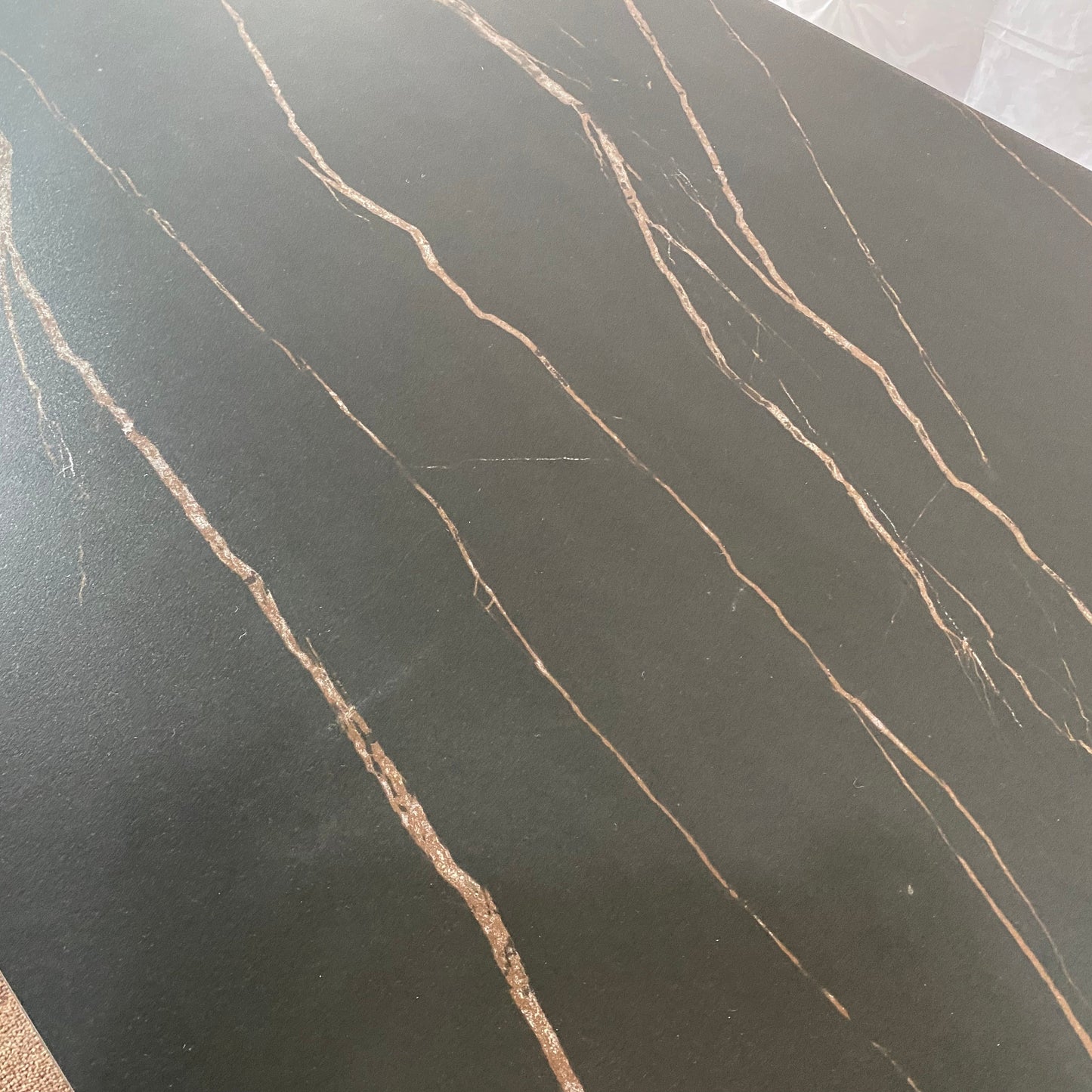 Pearl Dining Table